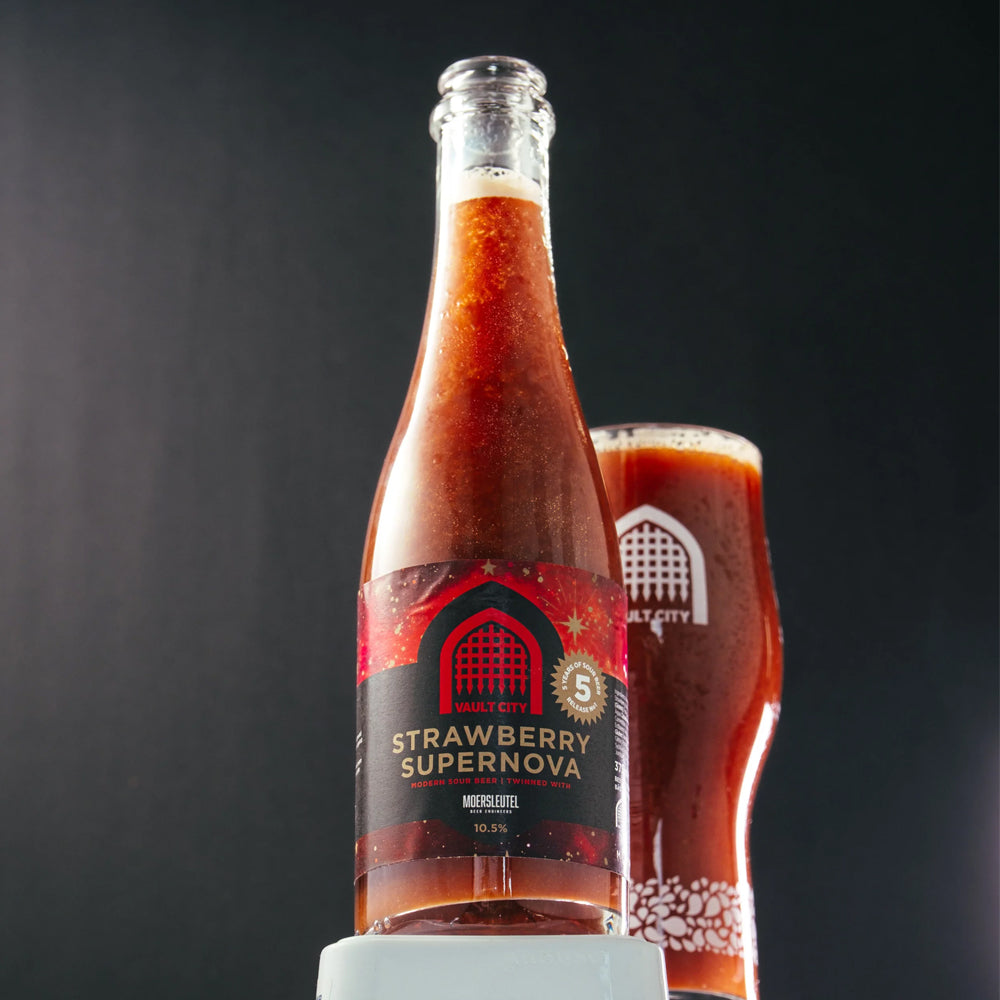 Vault City Brewing & Moersleutel, Strawberry Supernova, Sour 10.5%
